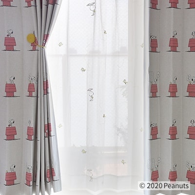 ちょっと肩の力を抜いて笑える毎日を Peanuts 1cm刻みのカーテン パーフェクトスペースカーテン館