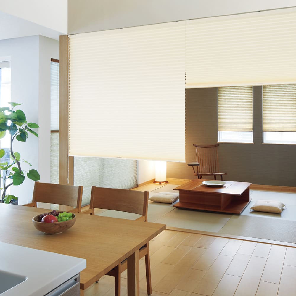 プリーツスクリーン