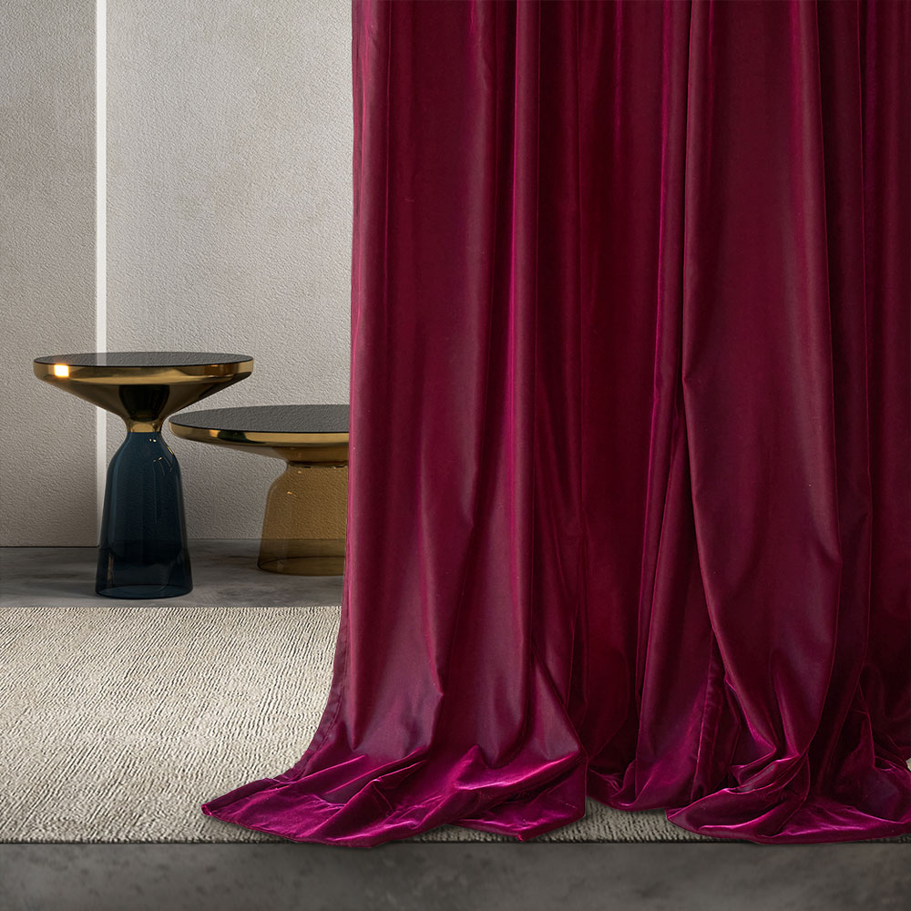 とろりとした滑らかな手触り。吸音効果のあるベルベットカーテン ＜ニューウィンザー＞