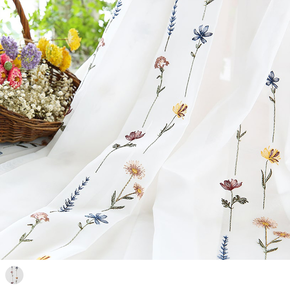 刺繍レースカーテン 色とりどりの糸で描かれたお花が可愛い、刺繍レースカーテン ＜クレール マルチ＞