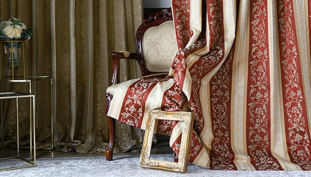 高級感漂う織りが美しい「ジャガード」カーテン。 ジャガード織りは