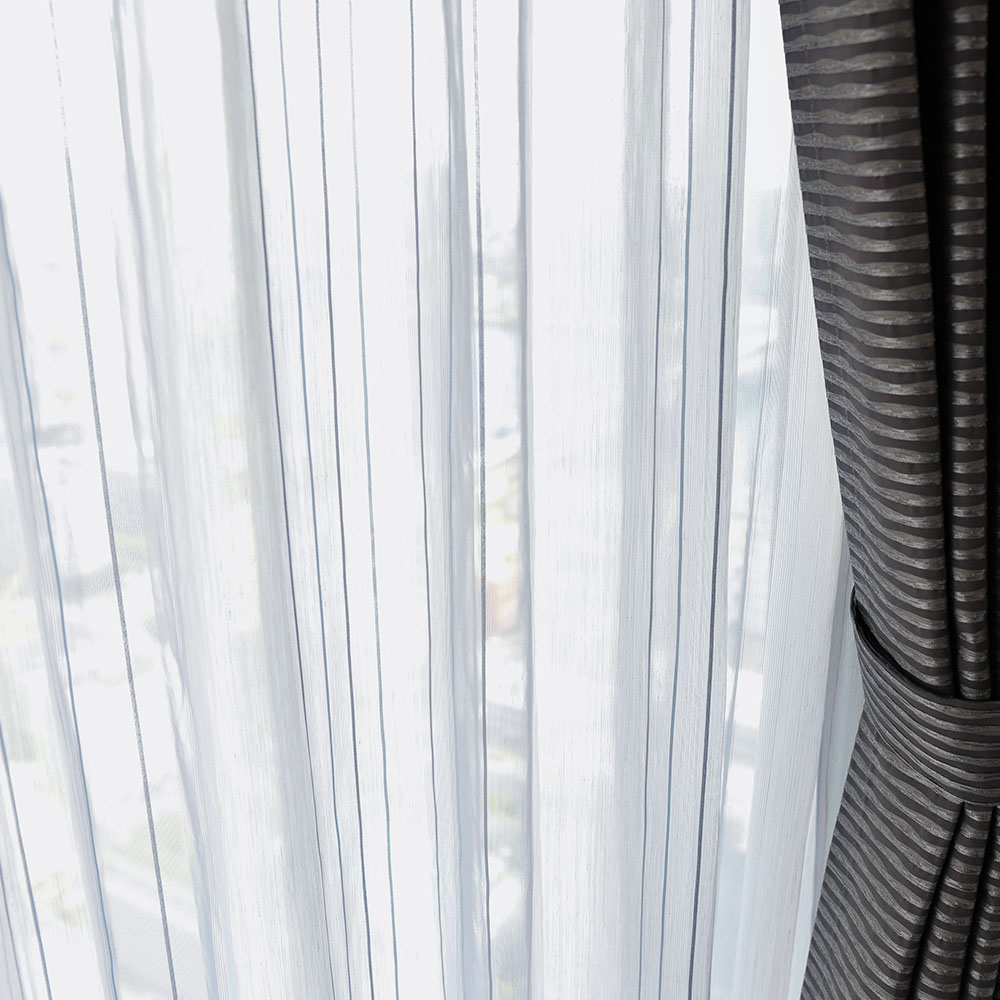 川島織物セルコン】ラグジュアリー シームレスカーテン 美しい透け感を