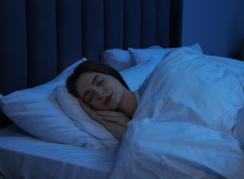 光を適度に遮って、快眠サポートする2級遮光カーテン