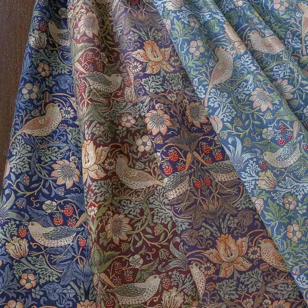 いちご泥棒の4色のカラーをアップした画像です