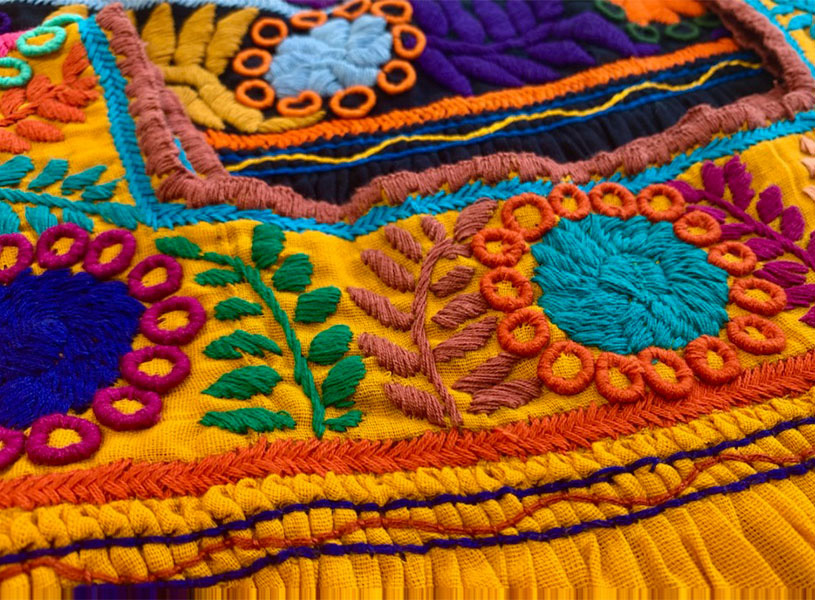 ロココ刺繡