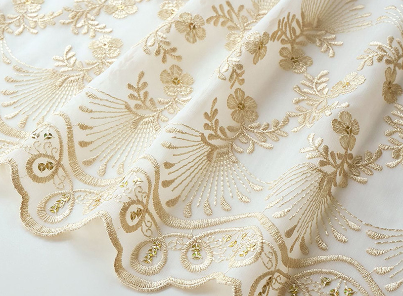 刺繡　レース