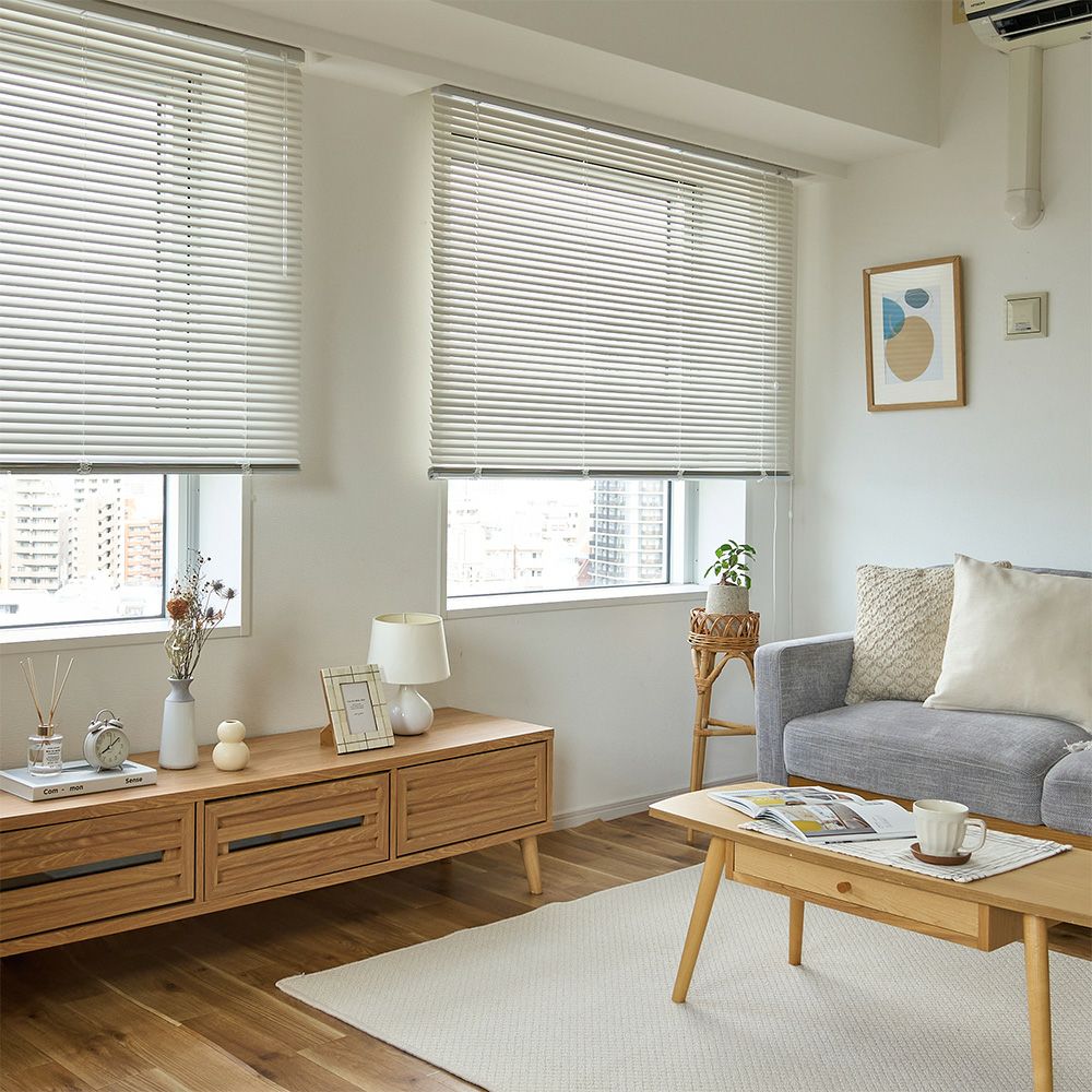 豊富なカラーバリエーションのコスパ最強のアルミブラインド ＜ミリオン ホワイト＞